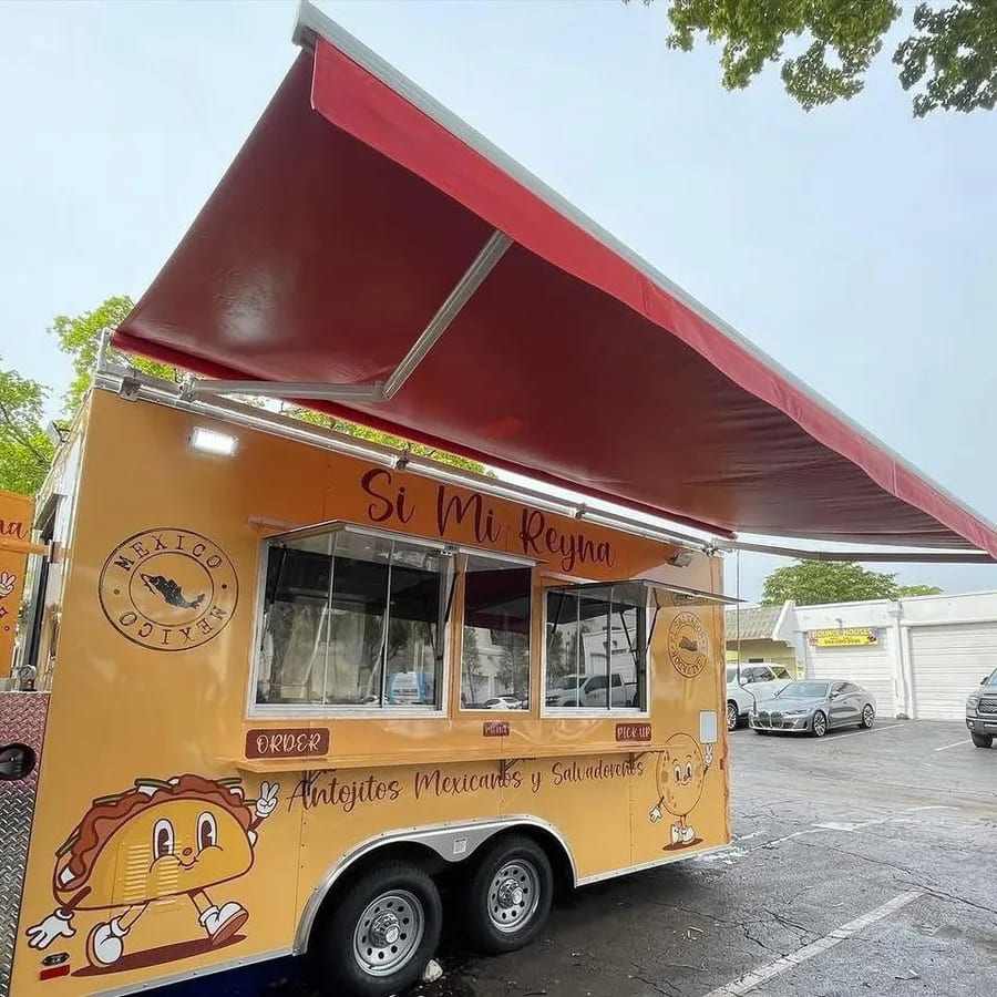 Food trailer 