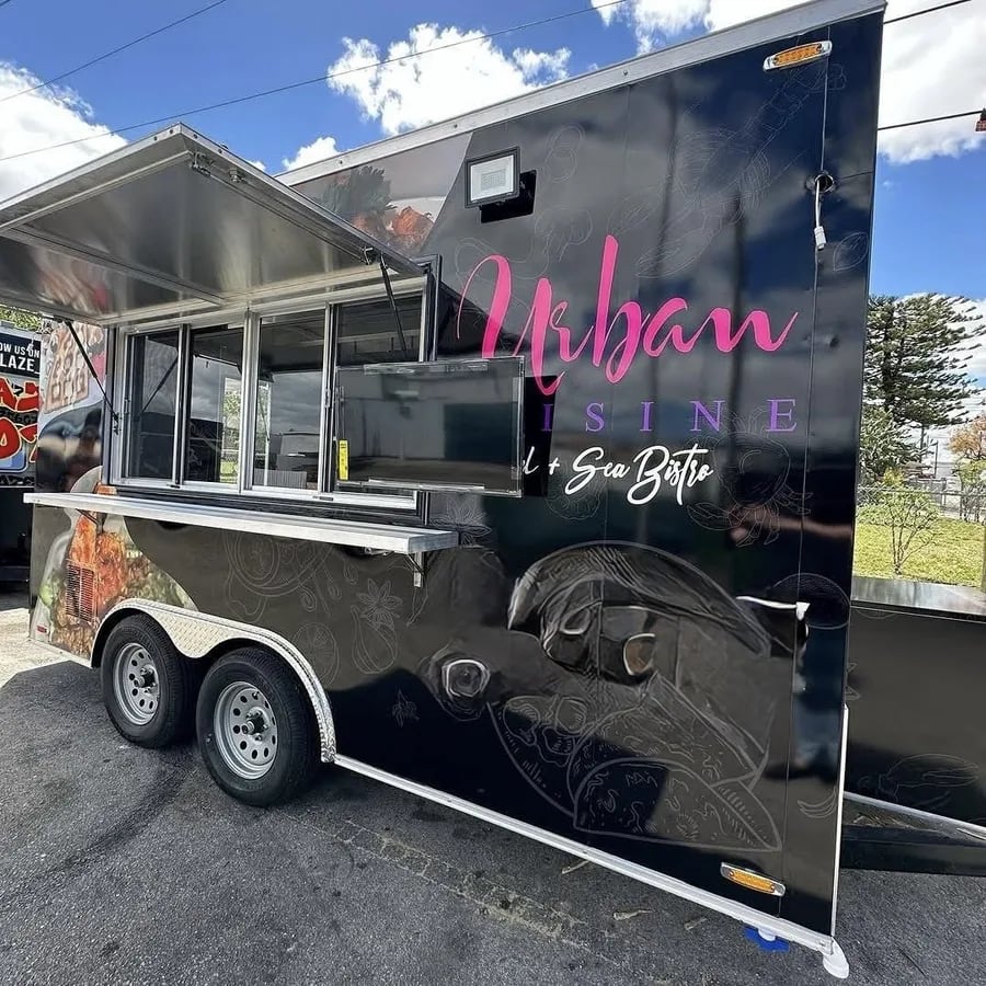Food trailer 