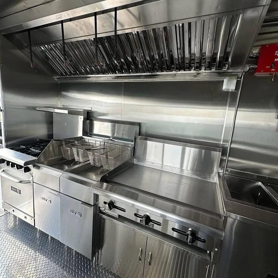 Food trailer 