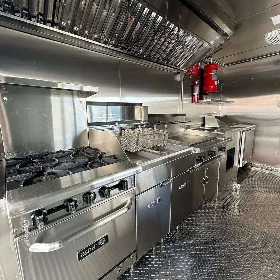 Food trailer 