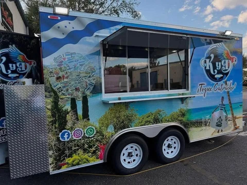 Food trailer 