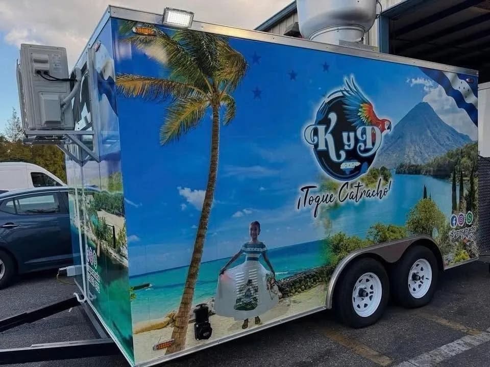 Food trailer 