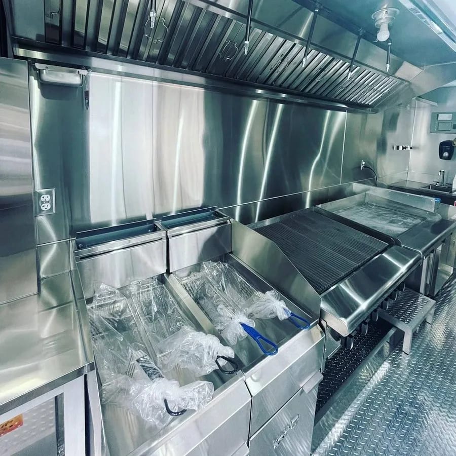 Food trailer 