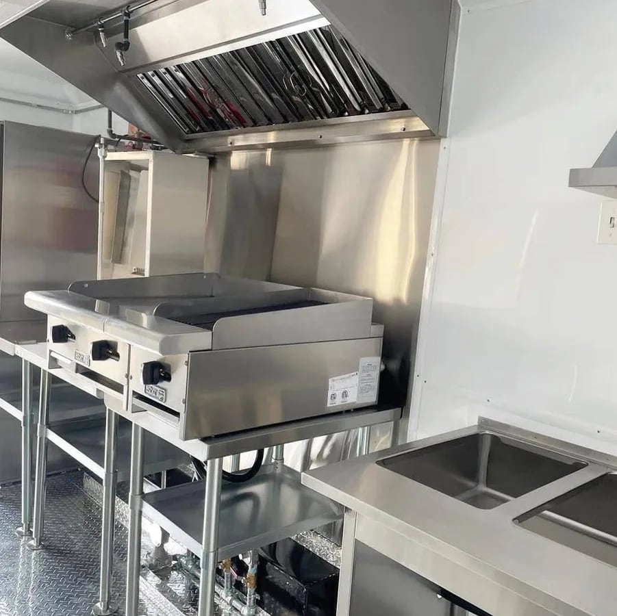 Food trailer 