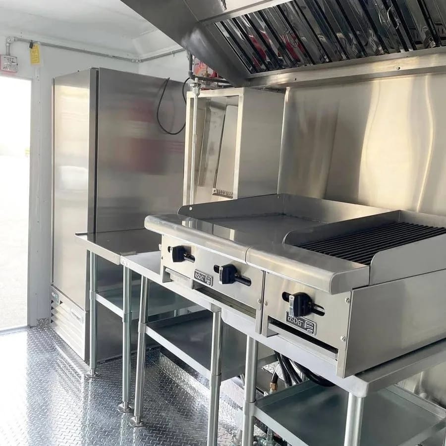 Food trailer 