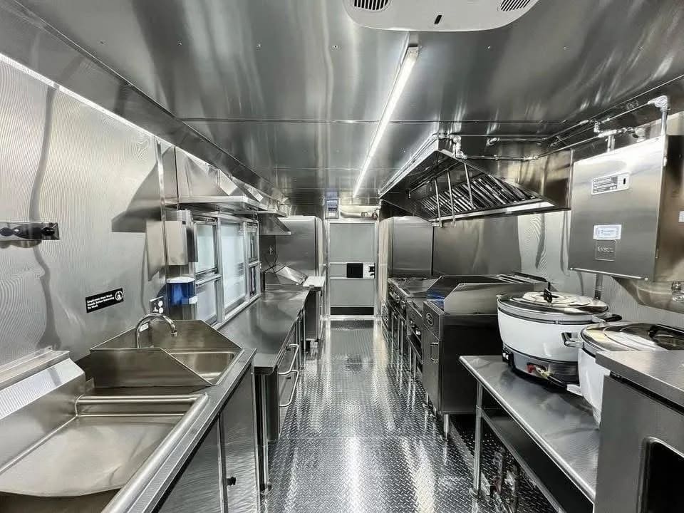 Food trailer 