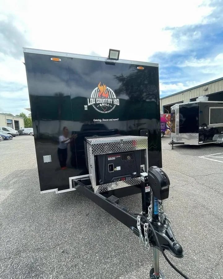 Food trailer 