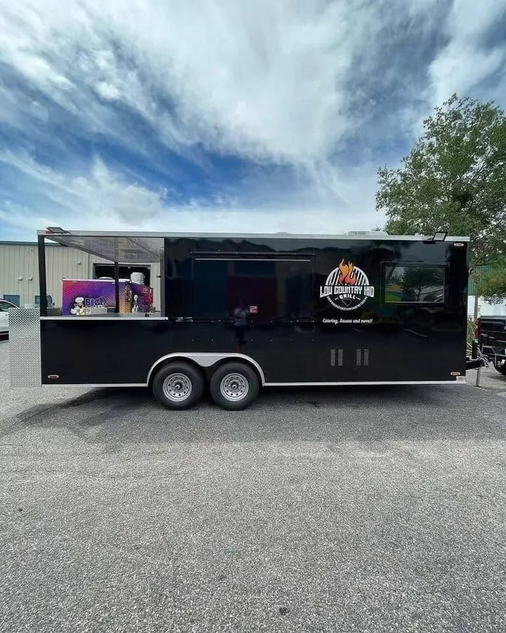 Food trailer 