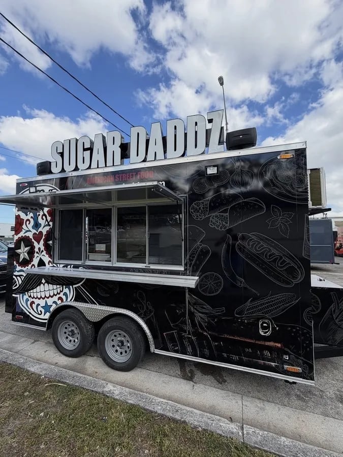 Food trailer 