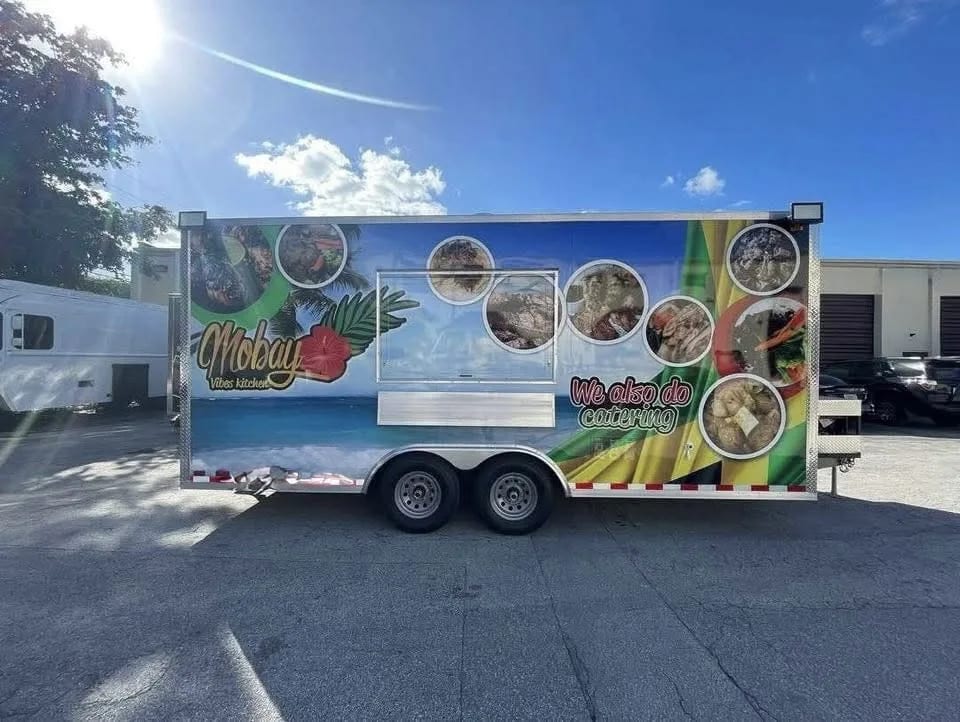 Food trailer 