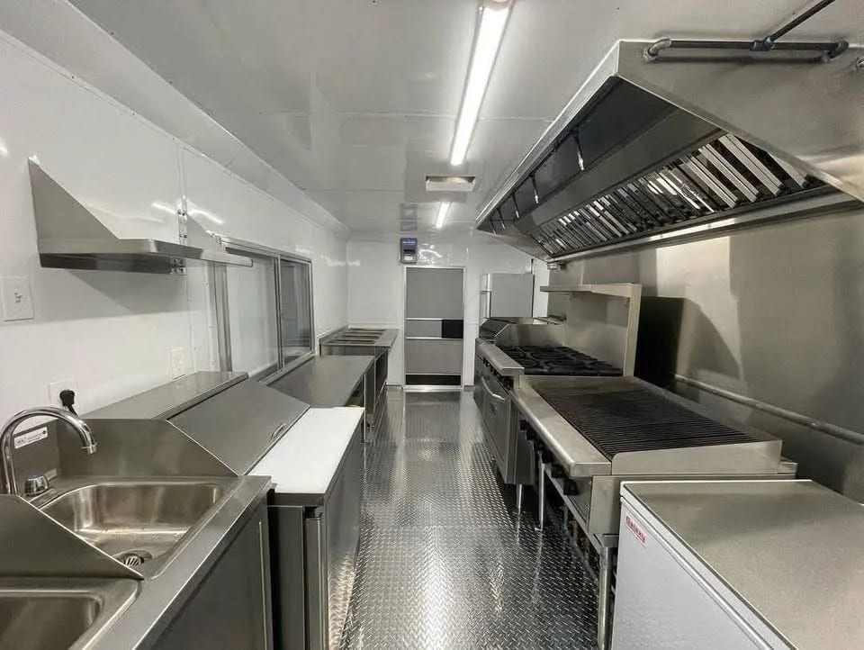 Food trailer 