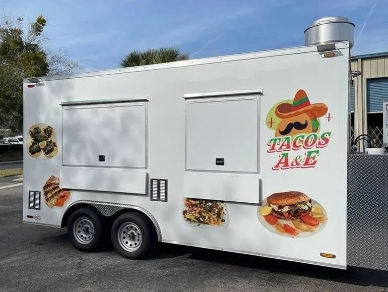 Food Trailer 