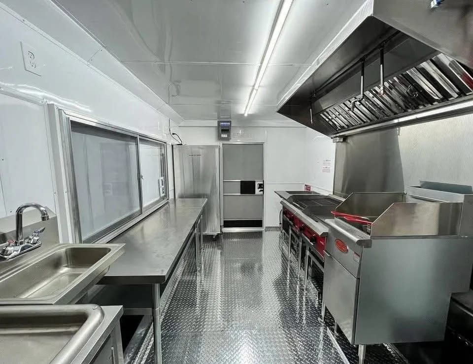 Food Trailer 
