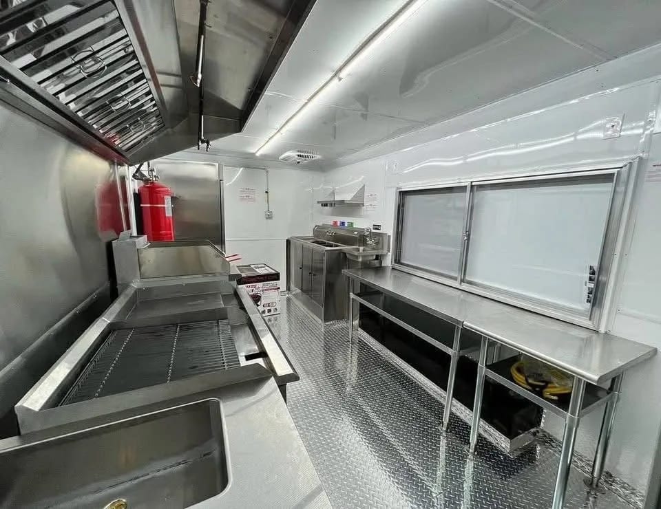 Food Trailer 