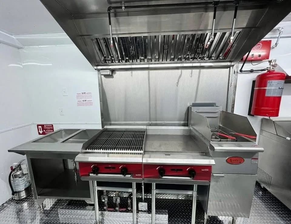 Food Trailer 