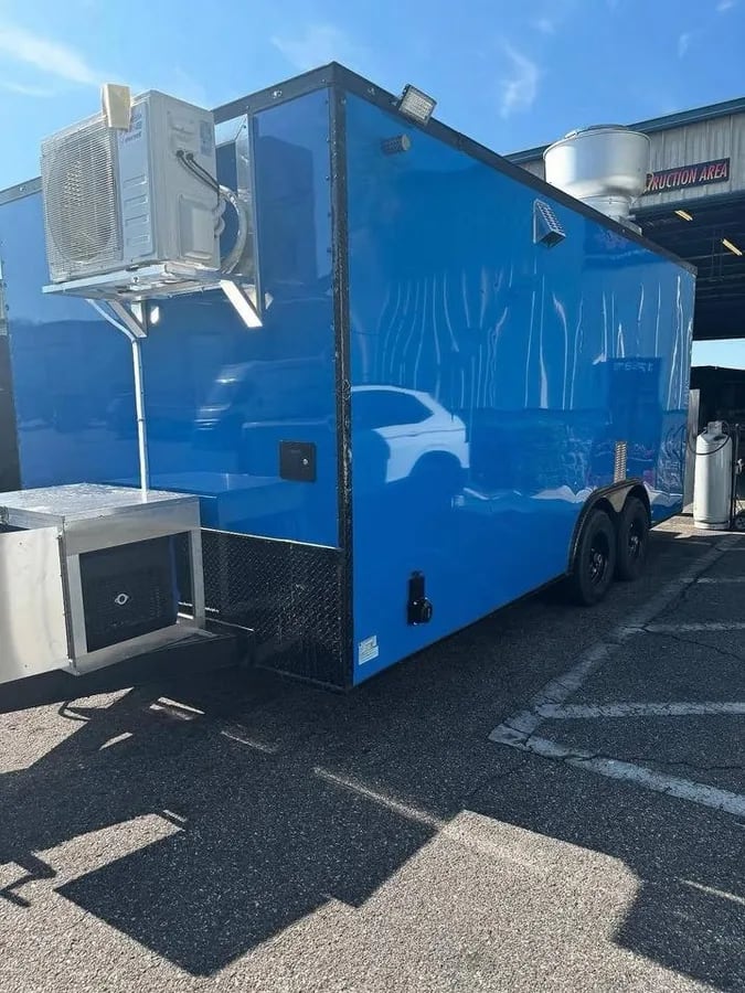 Food Trailer 