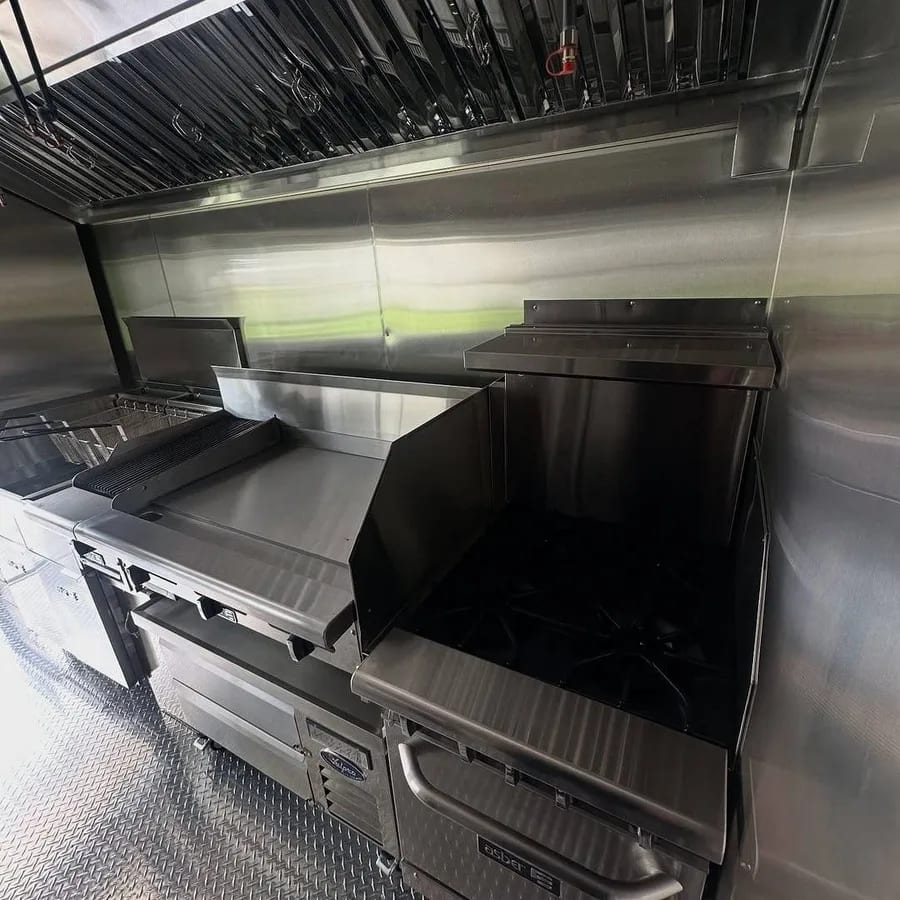Food Trailer 