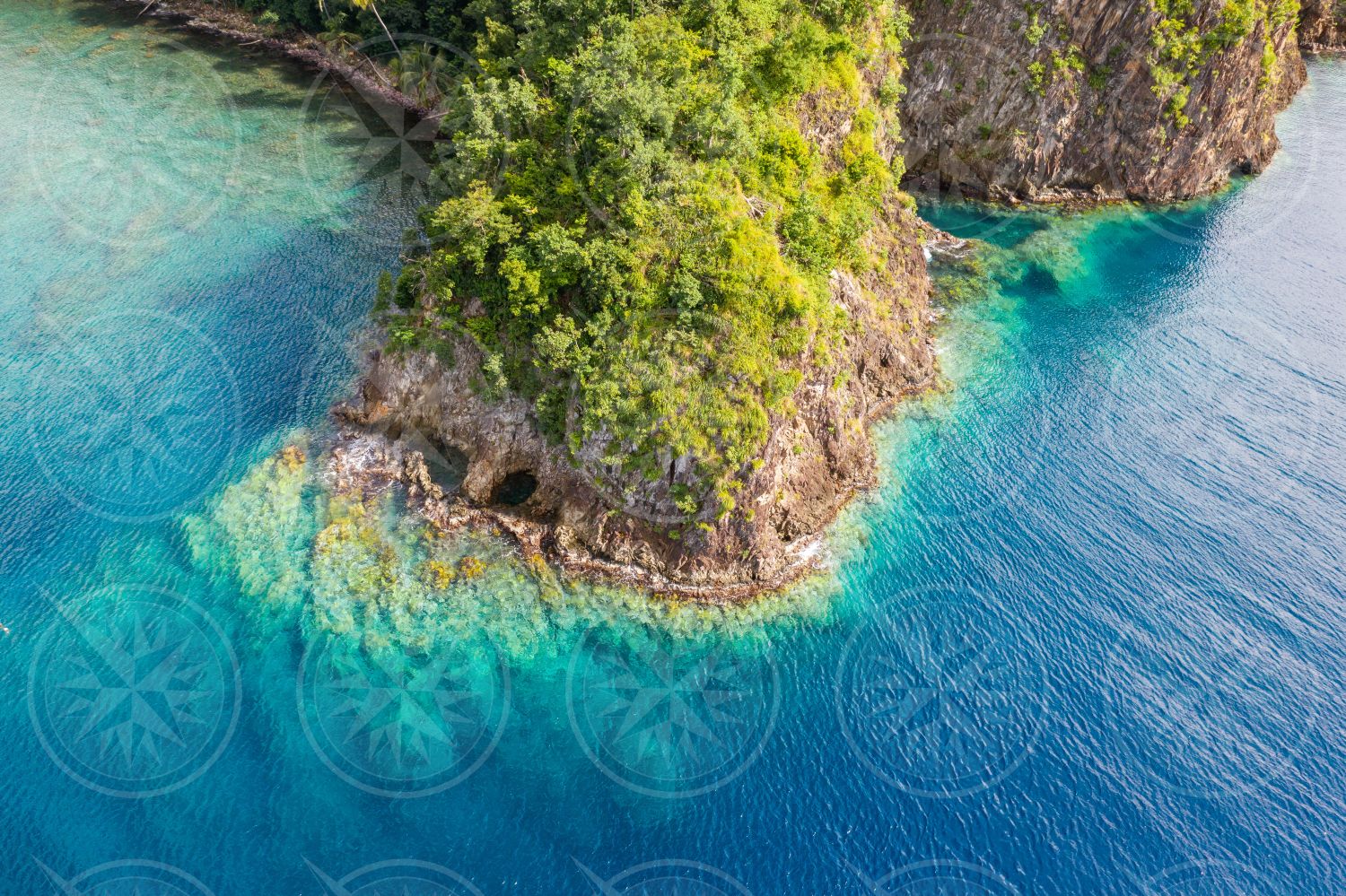 Dominica shoreline