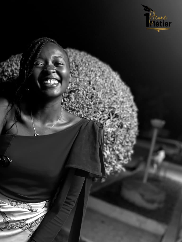 MBONIE MIKAM LESLIE KARLINE - Bâtisseur d'avenir 1J1M