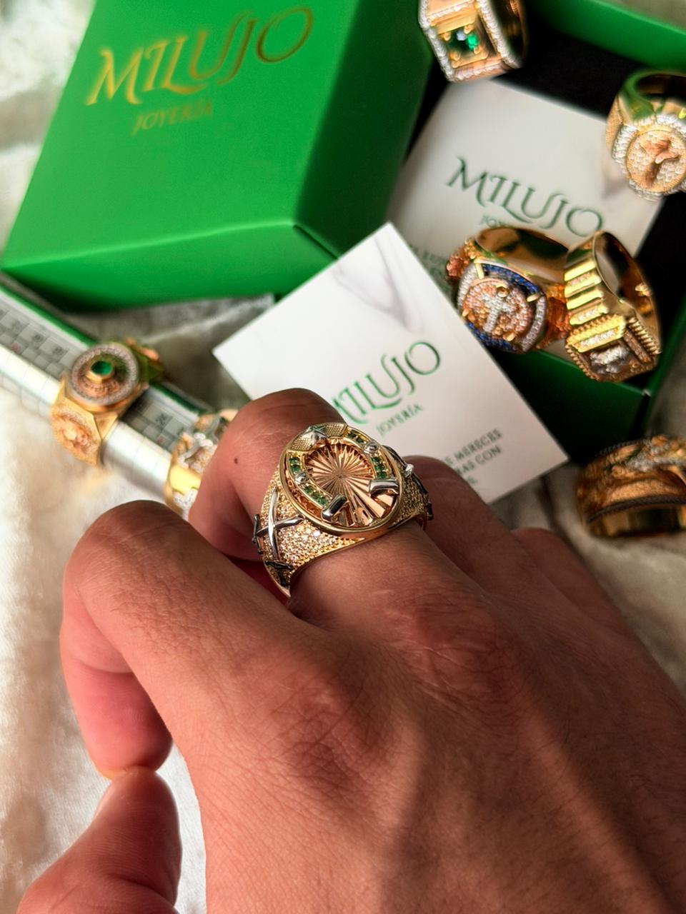 Anillo HERRAJE y ESPADAS MILUJO