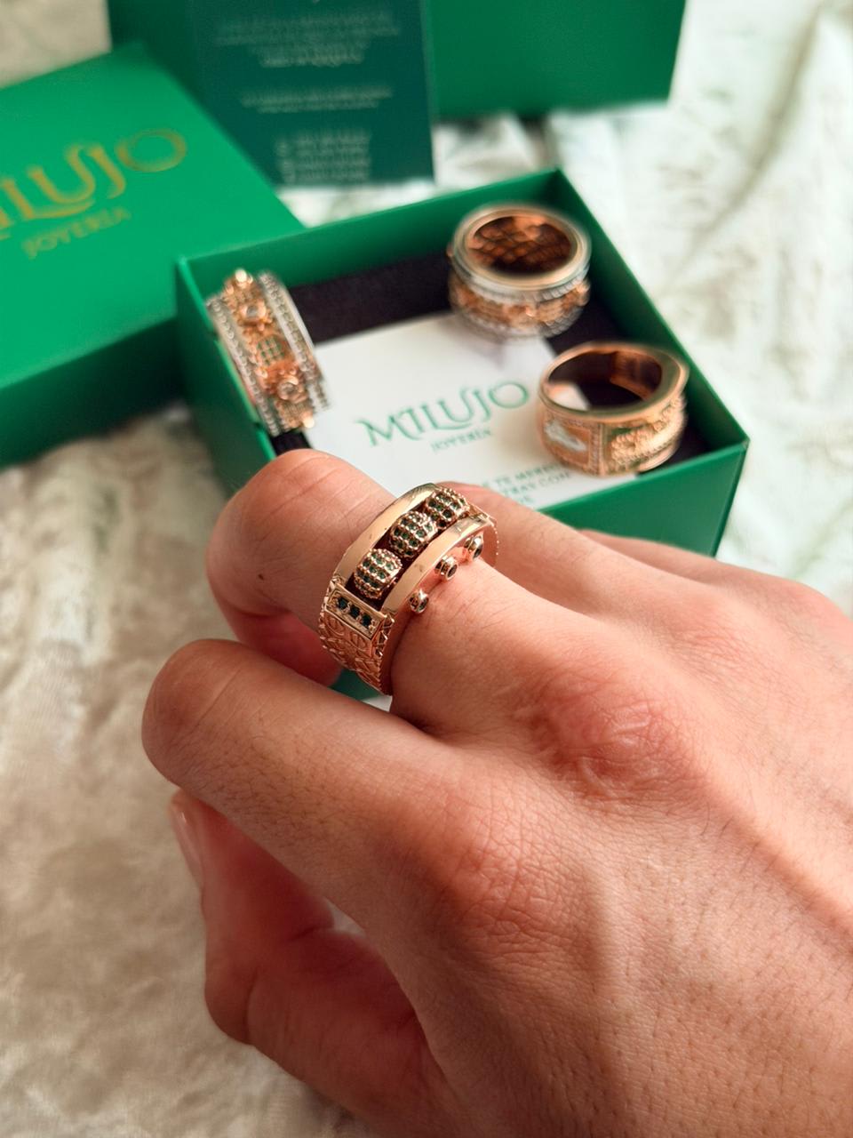 Anillo BOLA CON FUEGO MILUJO 18.3gr