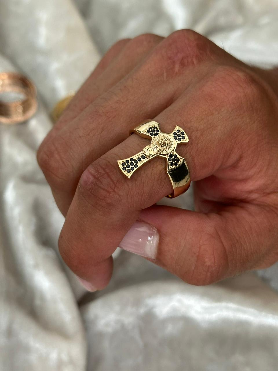 Anillo CRUZ CON CRISTO MILUJO