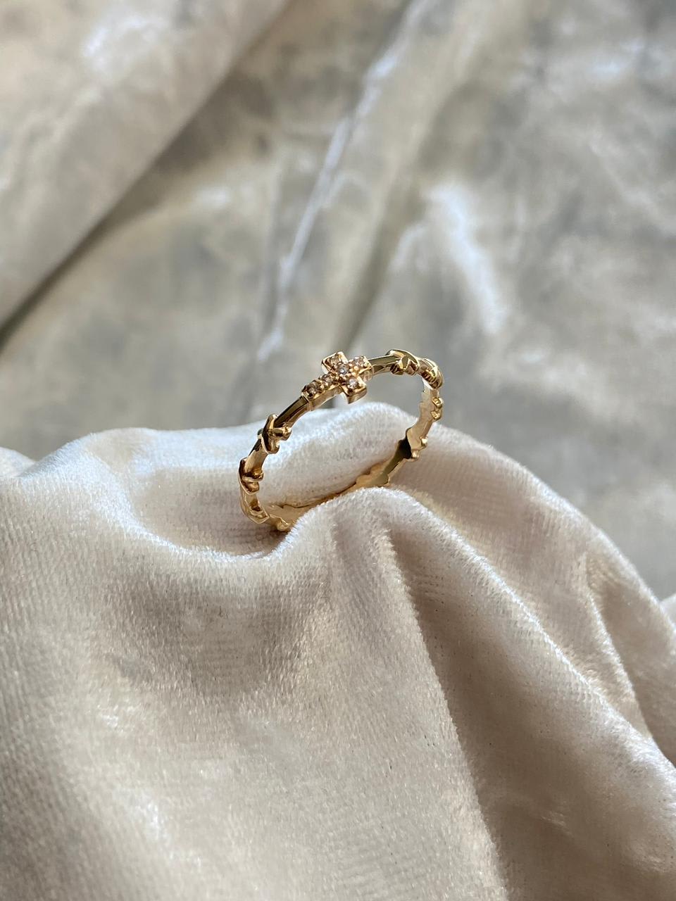 Anillo Cruz MILUJO 1.7gr