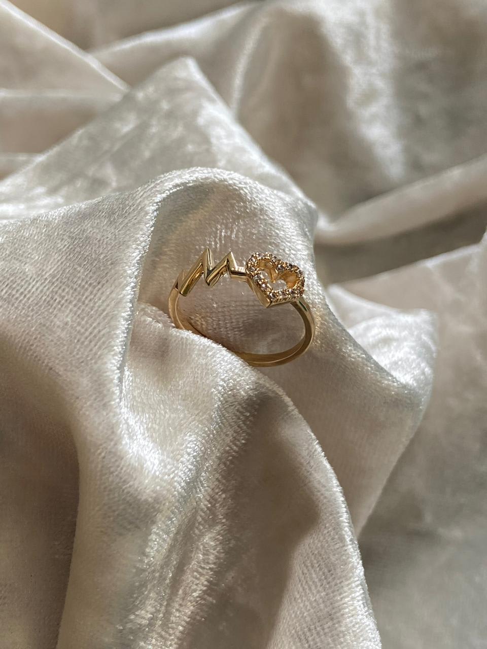 Anillo corazón MILUJO 1.9gr