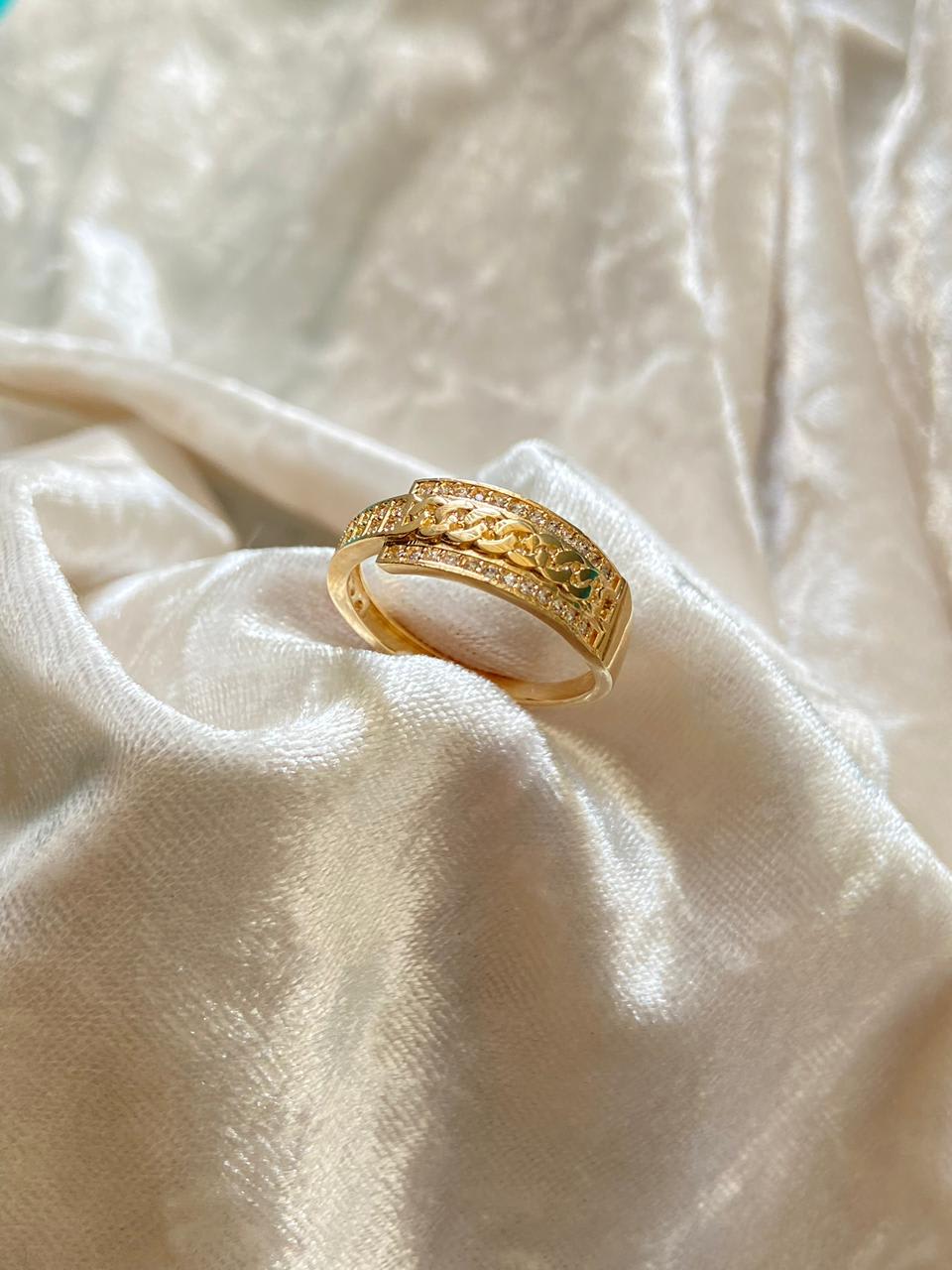 Anillo cubano con marco MILUJO