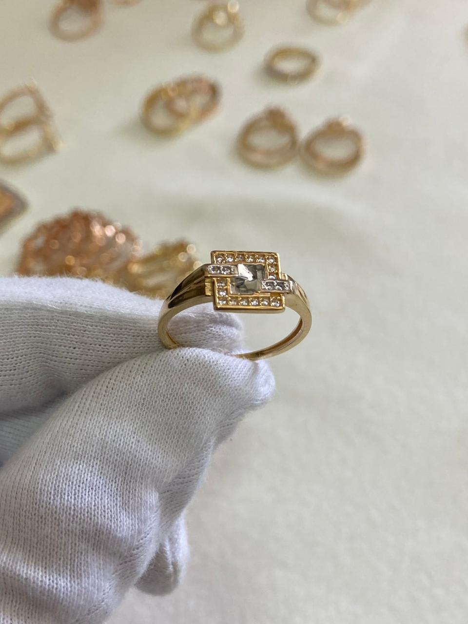 Anillo Especial MILUJO 2.7gr