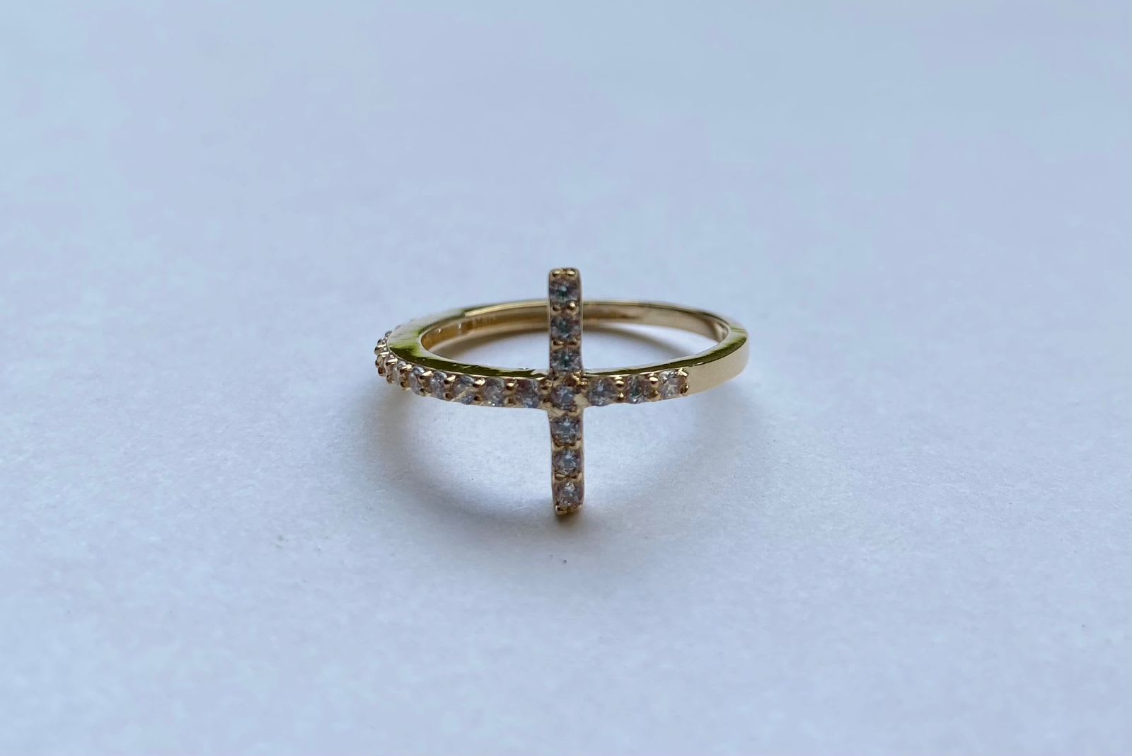 Anillo Cruz MILUJO 2.0gr