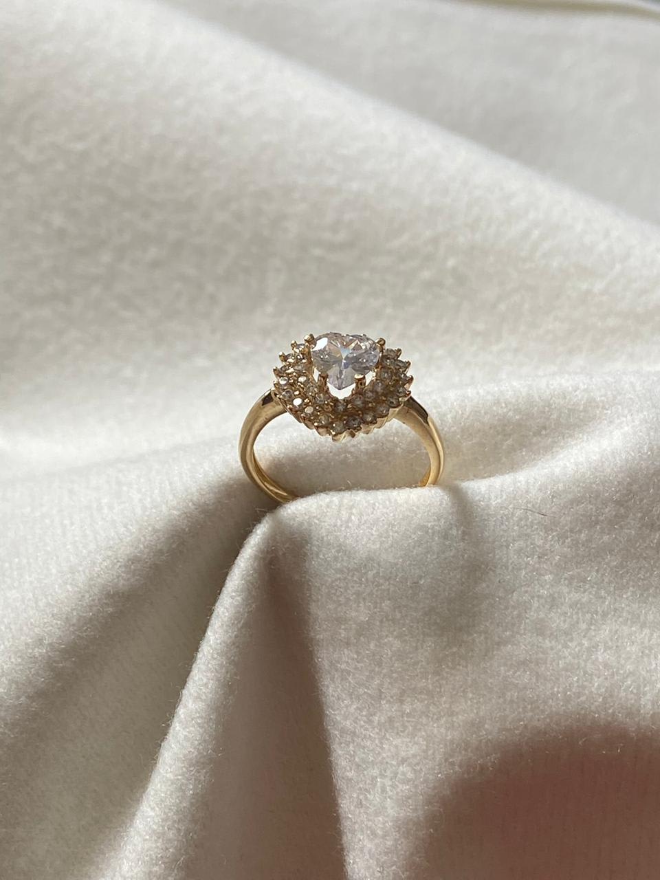 Anillo solitario corazón MILUJO