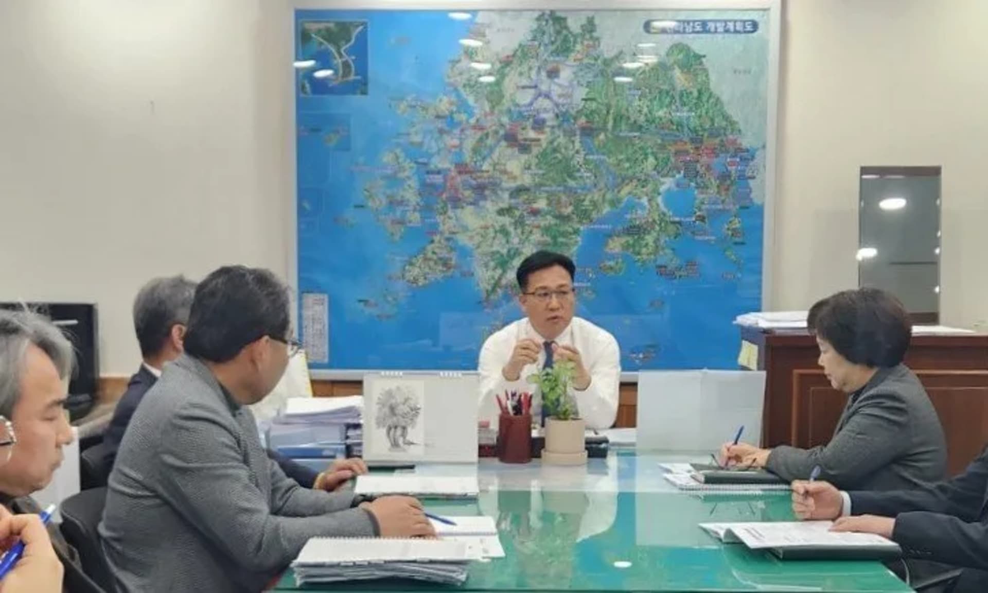 목포시, 간부회의 ‘보고 중심’에서 ‘현안 해결형’으로 대전환
새로운글