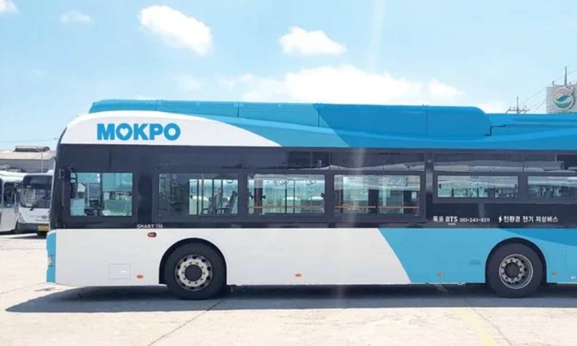 목포시 공영버스, 표준디자인 입고 새롭게 달린다