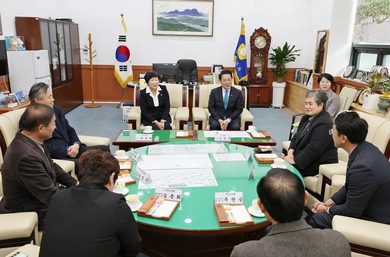 20251230 도지사 정책비전 투어 - 행정 뉴스 | 코리아NEWS