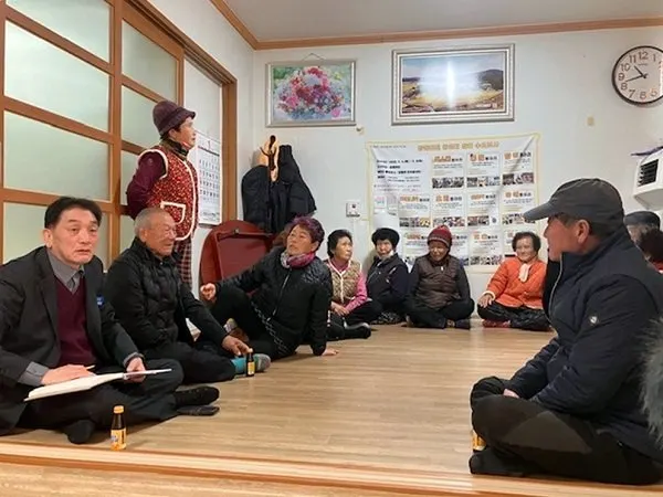 장흥 장동면, 20개 마을 경로당 순회…. 새해 소통 행보 - 행정 뉴스 | 코리아NEWS