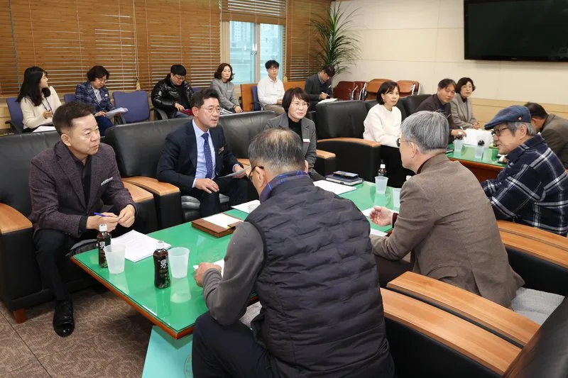 광양시, 새해 첫 '감동데이'로 시민 고충 청취 및 해결 모색 - 행정 | 코리아NEWS