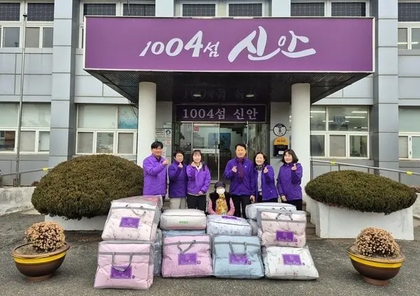 88세 할머니의 감동 나눔, "내년에도 또 기부할게요" - 복지 | 코리아NEWS