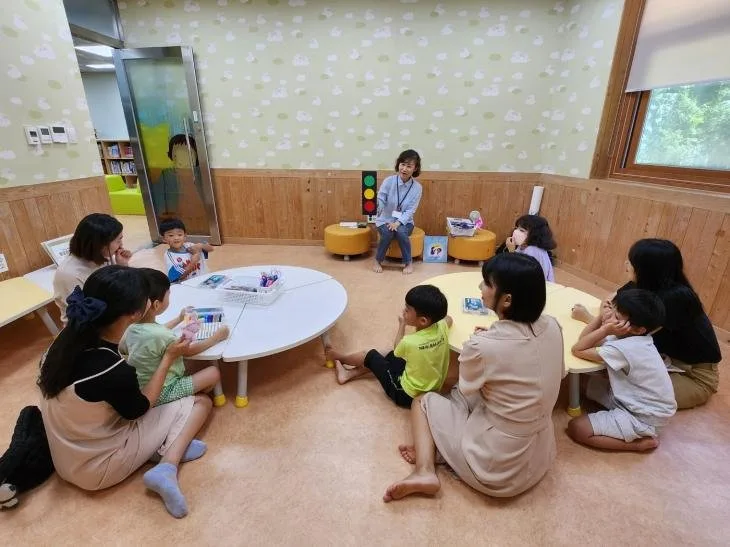 책 읽는 즐거움을 키우는 유아·어린이 독서 프로그램 시작 - 교육 뉴스 | 코리아NEWS