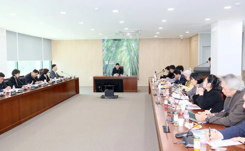 담양군, ‘2027 남도정원 비엔날레’ 밑그림 그린다 - 문화 뉴스 | 코리아NEWS