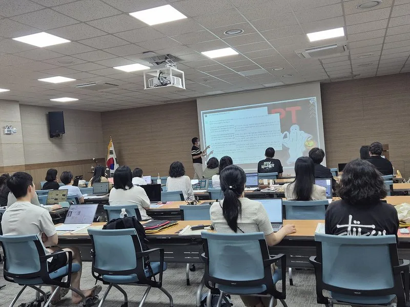 여수시 이순신도서관, AI 융합교육 전문강사 양성 과정 운영 - 교육 뉴스 | 코리아NEWS