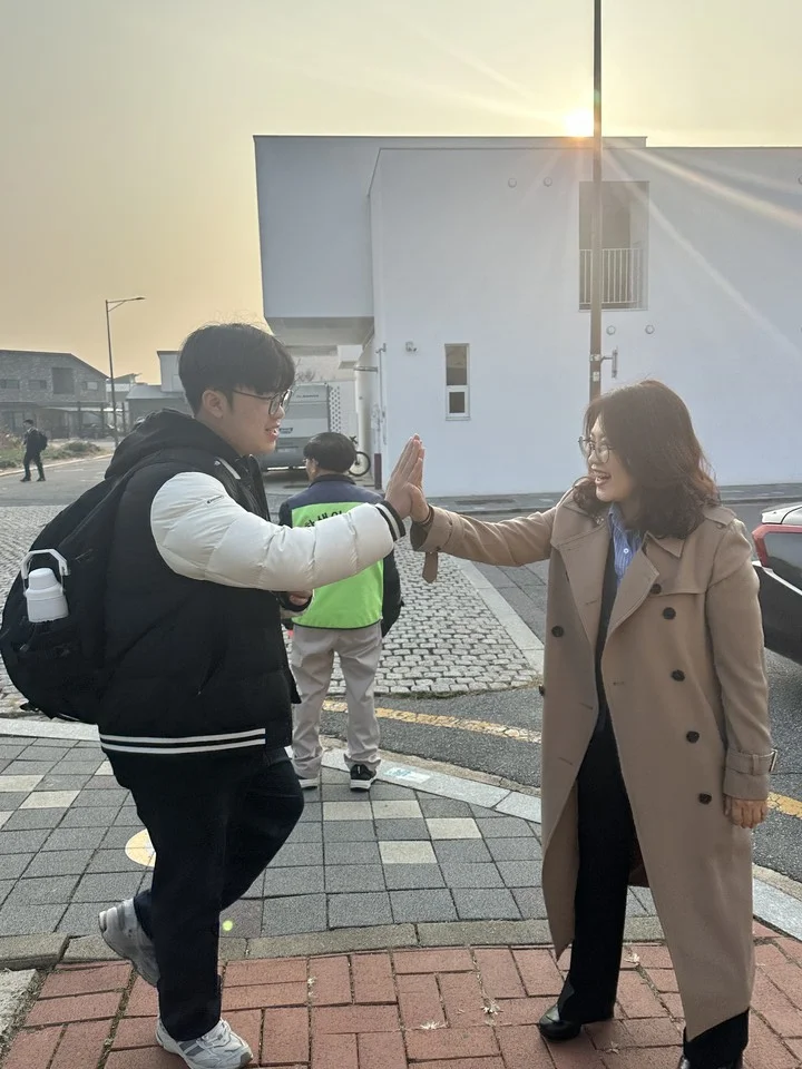 인사와 예술이 꽃피우는 봉황고, 2026학년도 ‘비상’ 선포