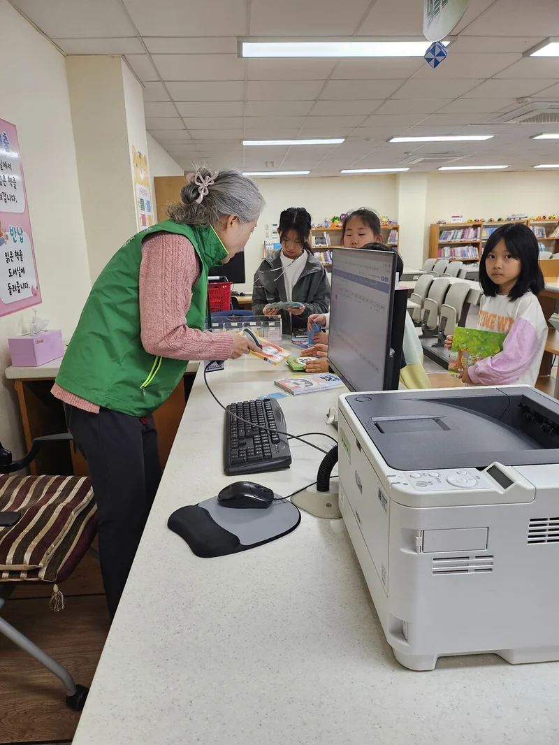 전남교육 꿈실현재단, 은퇴 교사들의 뜨거운 손길…학교 현장 지원 총력