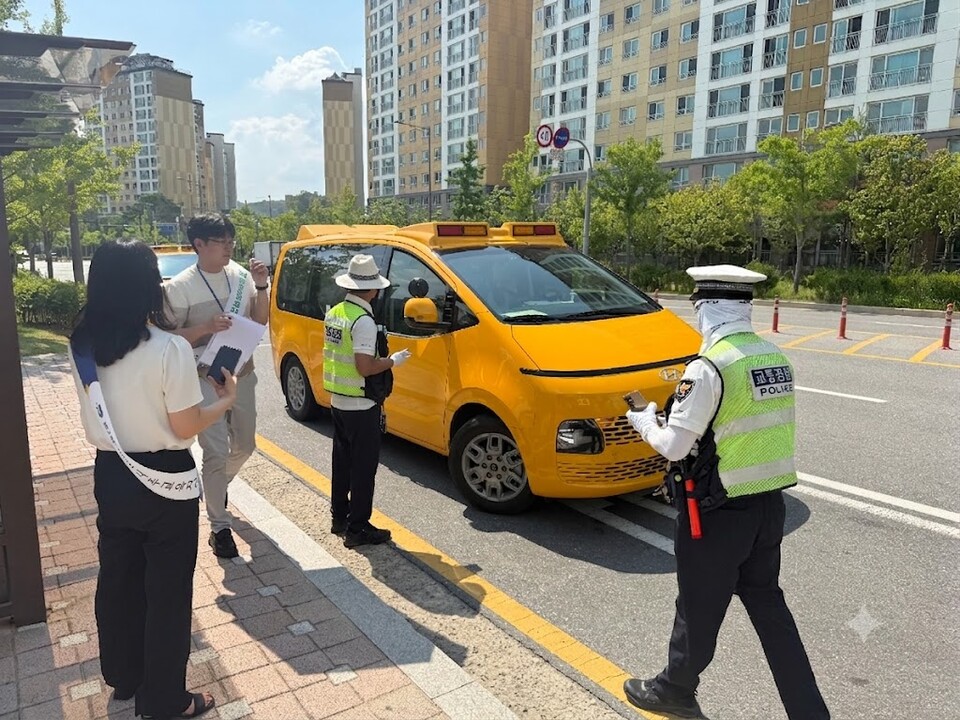 나주교육지원청, 학원 통학차량 안전사고 예방 위해 경찰과 합동점검 실시