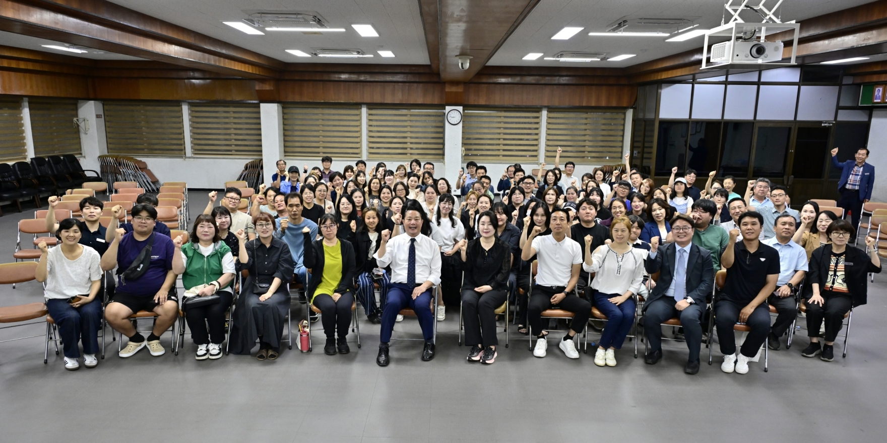 순창군, 자녀 학원비 월 10만 원 지원…학부모와 공감대 형성