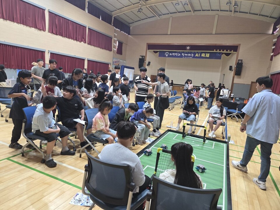 해남 화원초, 미래 기술 체험하는 ‘AI 축제’ 열려