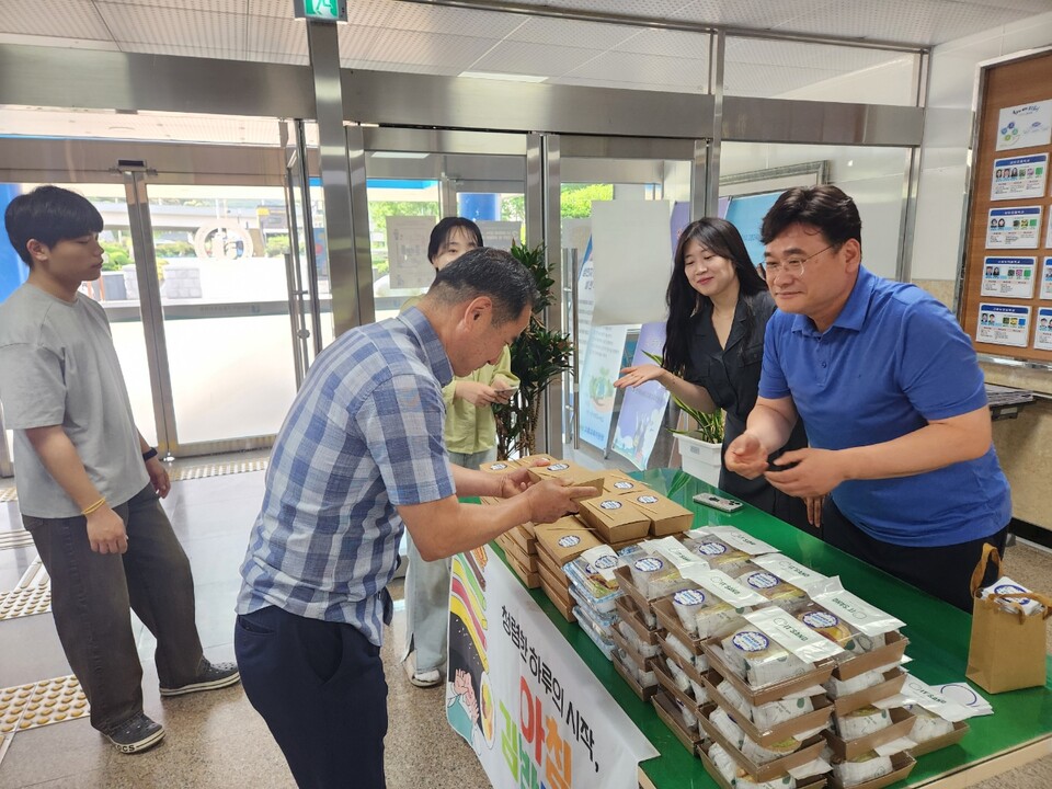 고흥교육지원청, 청렴문화 확산 위한 ‘아침 김밥데이’ 진행