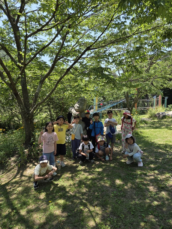도깨비 마을서 자연 배우고 우정 키워요