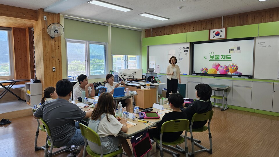 AI로 미래 꿈 설계하는 삼기초, 첨단 진로교육 도입