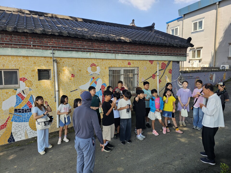 옥과초 4학년, ‘죽동농악’ 체험하며 전통문화의 멋과 가치 배우다
